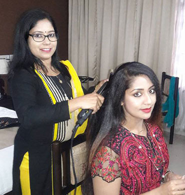 Ima Beauty Parlour And Beauty Spa in Irinjalakuda and Perinjanam, Thrissur. Beauty saloon, Beauty Clinic, Services - Bridal Makeup, Wedding makeup, PEDICURE, MANICURE, Nail Art, Full body waxing, Hair Colouring, Hair styling, Pimple Treatment, Hair Spa, Hair treatment