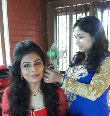 Ima Beauty Parlour And Beauty Spa in Irinjalakuda and Perinjanam, Thrissur. Beauty saloon, Beauty Clinic, Services - Bridal Makeup, Wedding makeup, PEDICURE, MANICURE, Nail Art, Full body waxing, Hair Colouring, Hair styling, Pimple Treatment, Hair Spa, Hair treatment