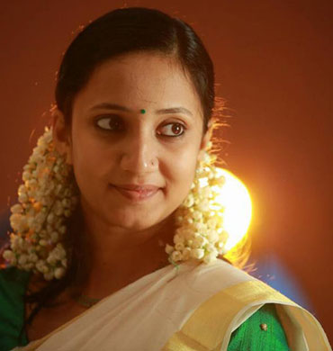 Ima Beauty Parlour And Beauty Spa in Irinjalakuda and Perinjanam, Thrissur. Beauty saloon, Beauty Clinic, Services - Bridal Makeup, Wedding makeup, PEDICURE, MANICURE, Nail Art, Full body waxing, Hair Colouring, Hair styling, Pimple Treatment, Hair Spa, Hair treatment
