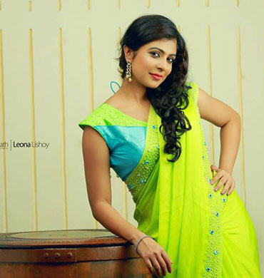 Ima Beauty Parlour And Beauty Spa in Irinjalakuda and Perinjanam, Thrissur. Beauty saloon, Beauty Clinic, Services - Bridal Makeup, Wedding makeup, PEDICURE, MANICURE, Nail Art, Full body waxing, Hair Colouring, Hair styling, Pimple Treatment, Hair Spa, Hair treatment