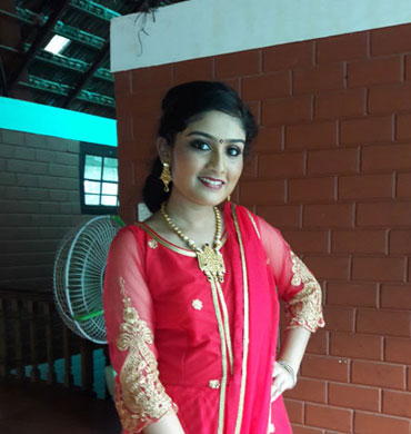 Ima Beauty Parlour And Beauty Spa in Irinjalakuda and Perinjanam, Thrissur. Beauty saloon, Beauty Clinic, Services - Bridal Makeup, Wedding makeup, PEDICURE, MANICURE, Nail Art, Full body waxing, Hair Colouring, Hair styling, Pimple Treatment, Hair Spa, Hair treatment